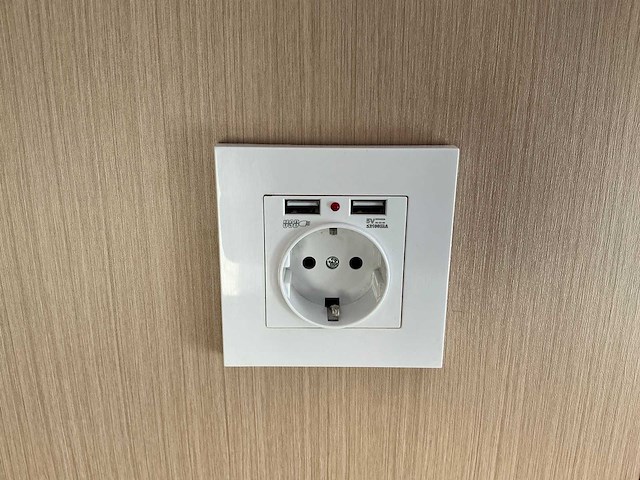 Portable home met 2 woonruimtes / 40 ft high cube - 12 meter containerwoning - afbeelding 16 van  28