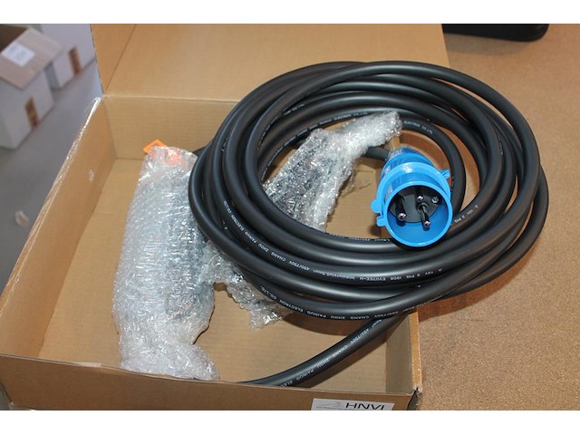 Portable laadkabel 10 meter. cee32 blauw naar type2. - afbeelding 1 van  2