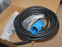Portable laadkabel 10 meter. cee32 blauw naar type2.