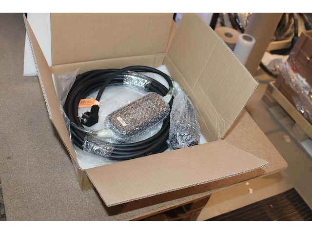 Portable laadkabel 10 meter. schuco (230v) naar type2. - afbeelding 1 van  2