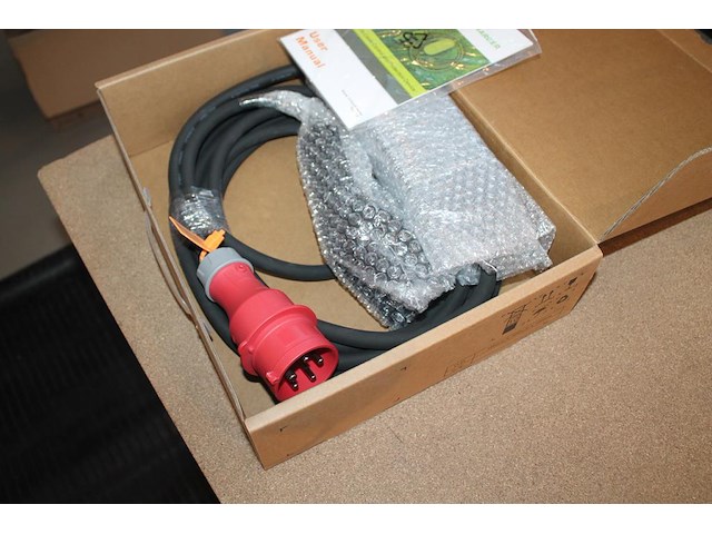 Portable laadkabel 7 meter. cee16 rood naar type2. - afbeelding 2 van  2