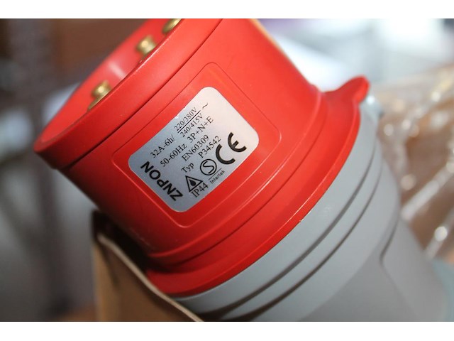 Portable laadkabel 7 meter. cee32 rood naar type2. 22kw. - afbeelding 3 van  3