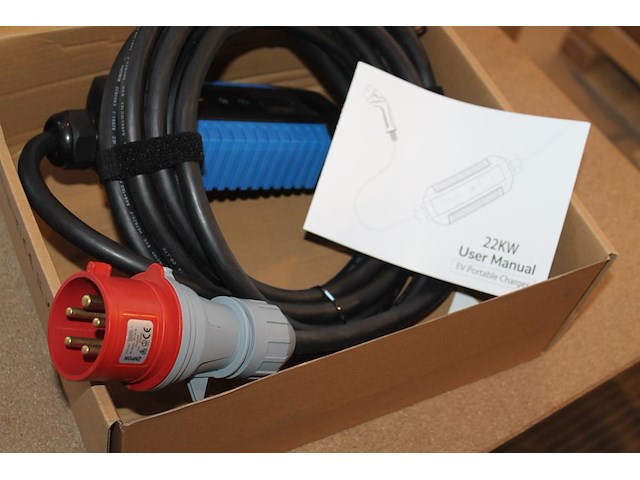 Portable laadkabel 7 meter. cee32 rood naar type2. 22kw. - afbeelding 2 van  2