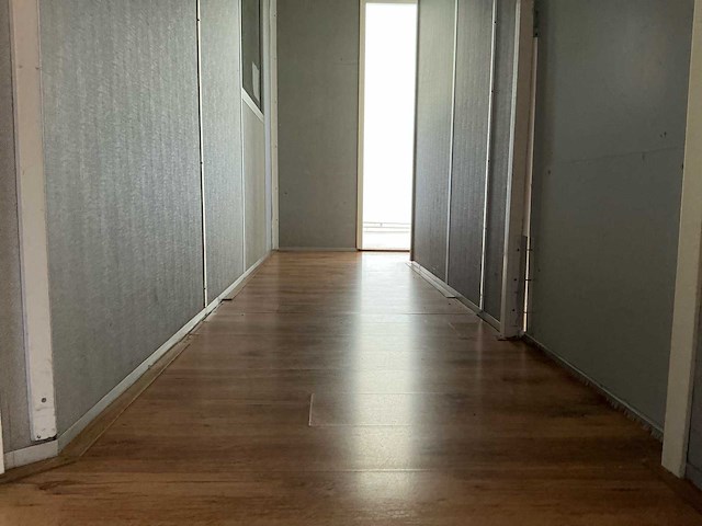 Portakabin - metalen 4-delige geschakelde woonunit - afbeelding 31 van  102