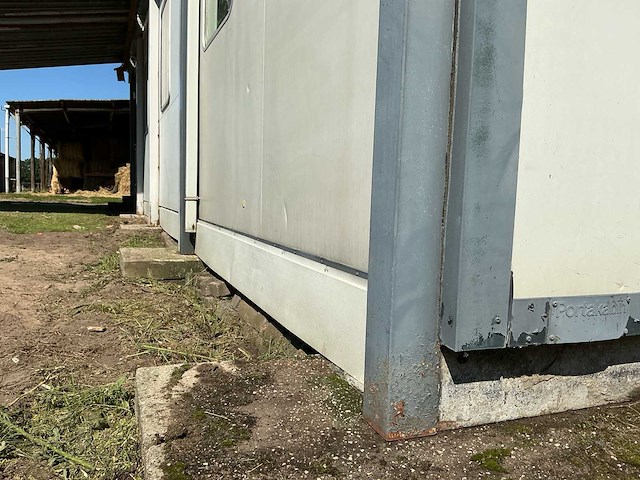 Portakabin - metalen 4-delige geschakelde woonunit - afbeelding 59 van  102