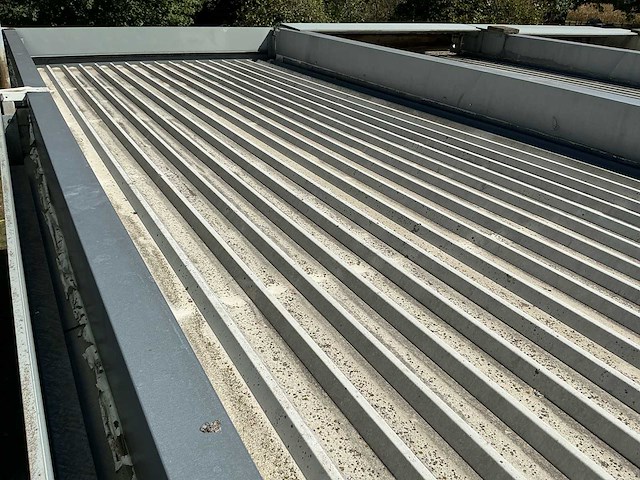 Portakabin - metalen 4-delige geschakelde woonunit - afbeelding 101 van  102