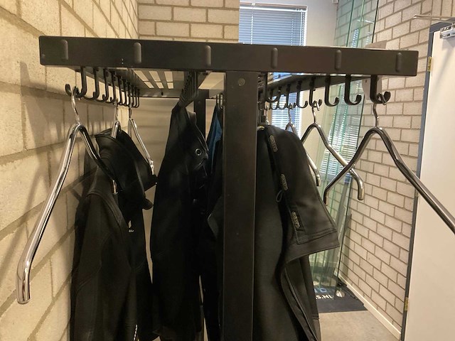 Portemanteau - afbeelding 6 van  8