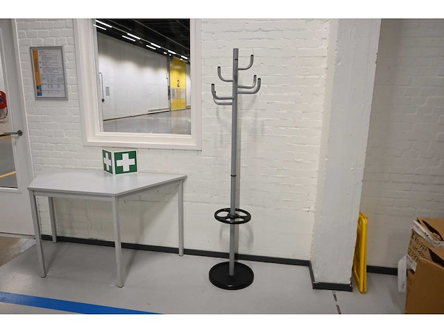 Portemanteau - afbeelding 1 van  2