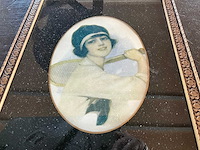 Portret in lijst - afbeelding 2 van  4