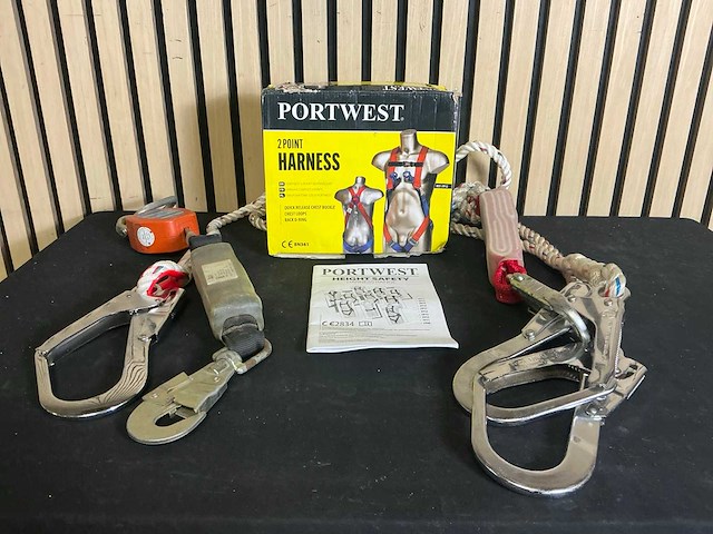 Portwest valbeveiliging kit - afbeelding 1 van  10