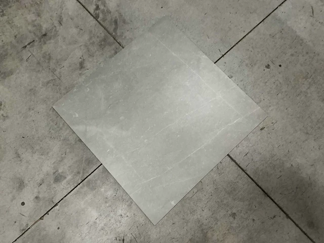 Porwhite - 75 x 75 cm - vloertegel 10,68 m2 - afbeelding 2 van  5