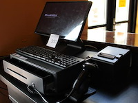 Pos kassasysteem bestaande uit touchscreen mpluskassa, bonnenprinter apson, handscanner nieuwland en kassal... - afbeelding 2 van  2