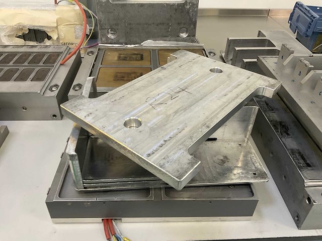 Post multivac r240 matrijs-vormdelen - afbeelding 2 van  6