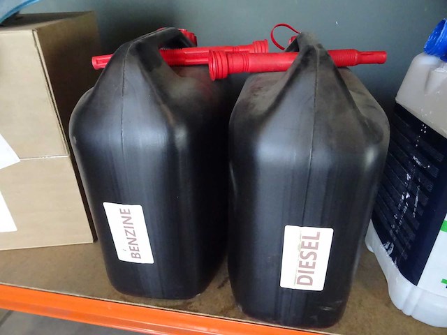 Post vloeistoffen - afbeelding 11 van  12