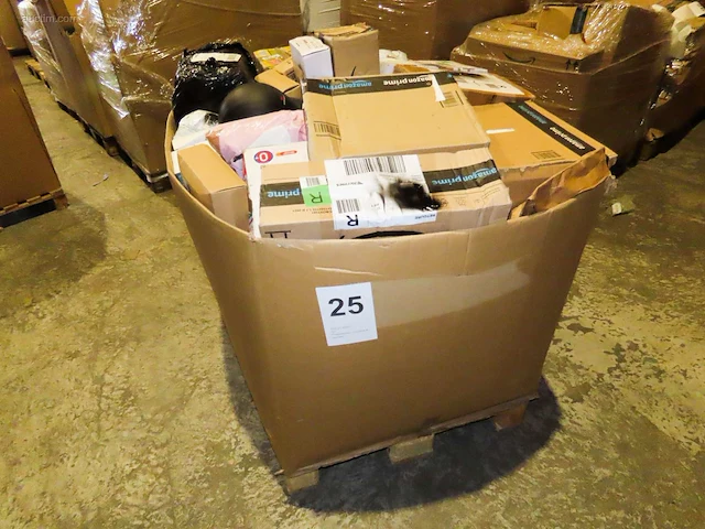 Postpakketten, retouren & overstock - 120 kg - afbeelding 1 van  14