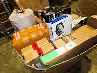 Postpakketten, retouren & overstock - 132 kg - afbeelding 12 van  18