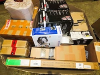 Postpakketten, retouren & overstock - 132 kg - afbeelding 13 van  18