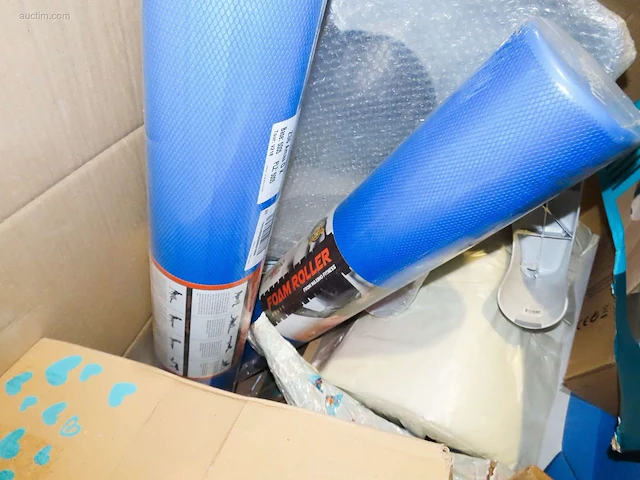 Postpakketten, retouren & overstock - 132 kg - afbeelding 3 van  17