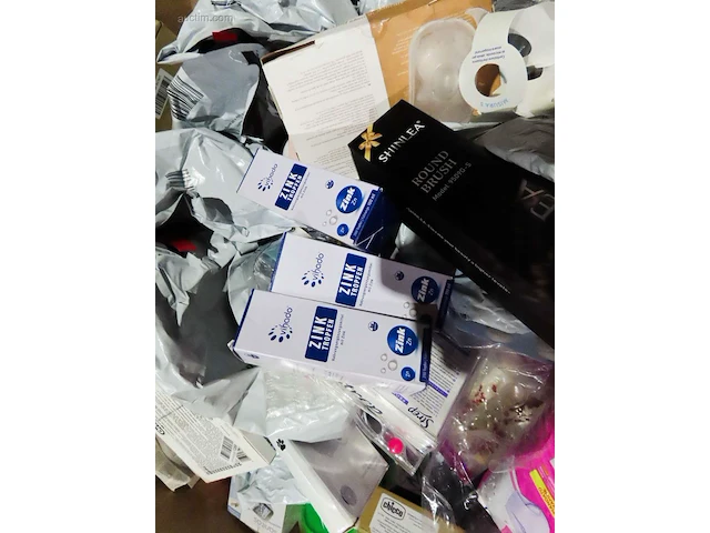 Postpakketten, retouren & overstock - 133 kg - afbeelding 8 van  24