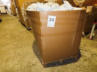 Postpakketten, retouren & overstock - 141 kg - afbeelding 4 van  12