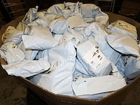 Postpakketten, retouren & overstock - 141 kg - afbeelding 7 van  12