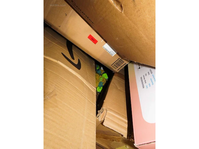 Postpakketten, retouren & overstock - 142 kg - afbeelding 4 van  19