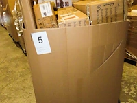 Postpakketten, retouren & overstock - 144 kg - afbeelding 7 van  14