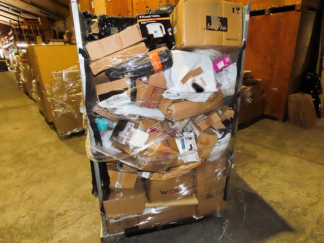 Postpakketten, retouren & overstock - 270 kg - afbeelding 1 van  20