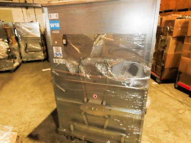 Postpakketten, retouren & overstock - 289 kg - afbeelding 19 van  23