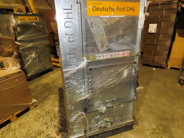 Postpakketten, retouren & overstock - 289 kg - afbeelding 20 van  23