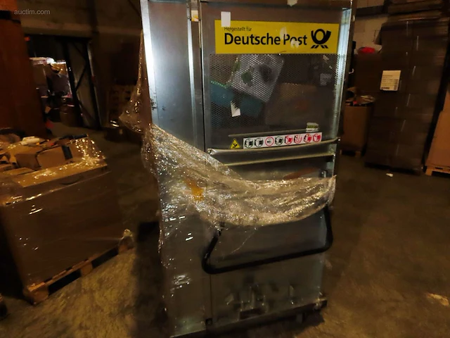 Postpakketten, retouren & overstock - 305 kg - afbeelding 8 van  23