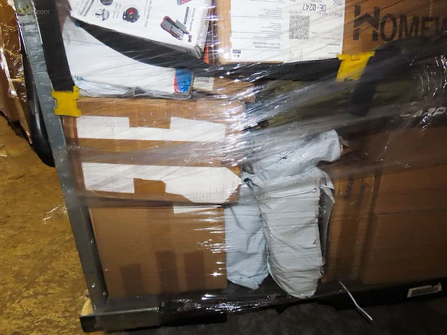 Postpakketten, retouren & overstock - 305 kg - afbeelding 23 van  23