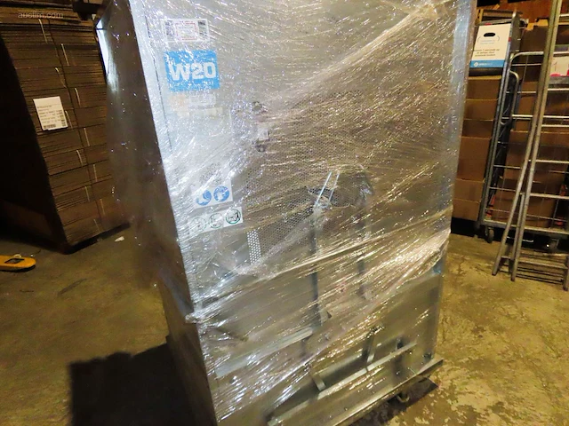 Postpakketten, retouren & overstock - 322 kg - afbeelding 5 van  19