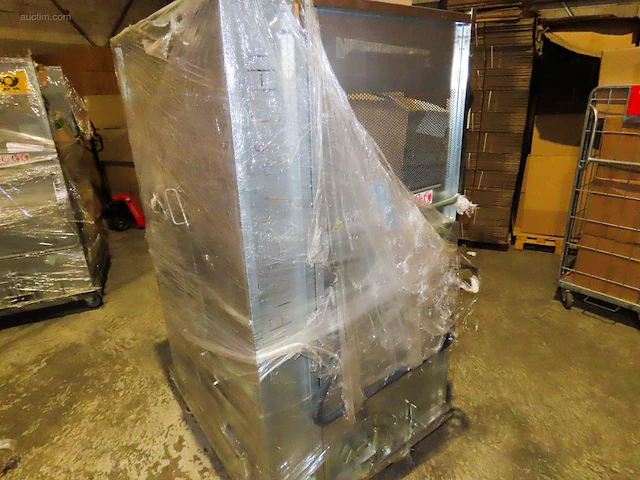 Postpakketten, retouren & overstock - 322 kg - afbeelding 6 van  19