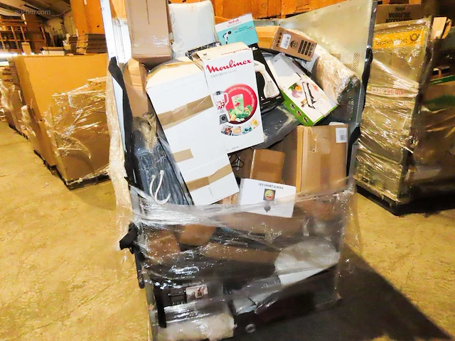 Postpakketten, retouren & overstock - 322 kg - afbeelding 12 van  19