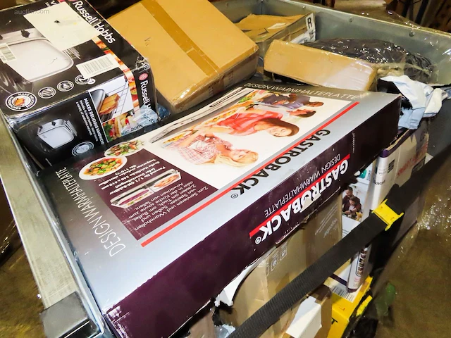 Postpakketten, retouren & overstock - 358 kg - afbeelding 4 van  19