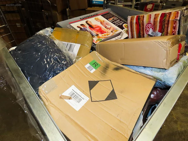 Postpakketten, retouren & overstock - 358 kg - afbeelding 7 van  19
