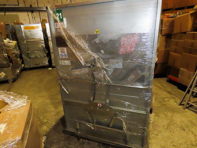 Postpakketten, retouren & overstock - 358 kg - afbeelding 15 van  19