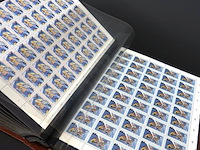 Postzegelmap ramvol met postzegelvellen - afbeelding 10 van  10