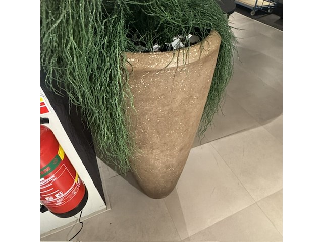 Pot met kunstplant colours&green, hangplant kelp - afbeelding 2 van  3