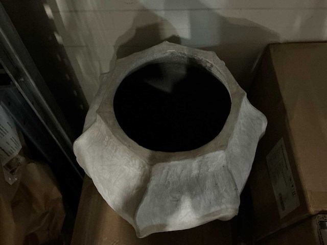 Pot shane d40,5/h40,5cm antique grey cement (3x) - afbeelding 2 van  5