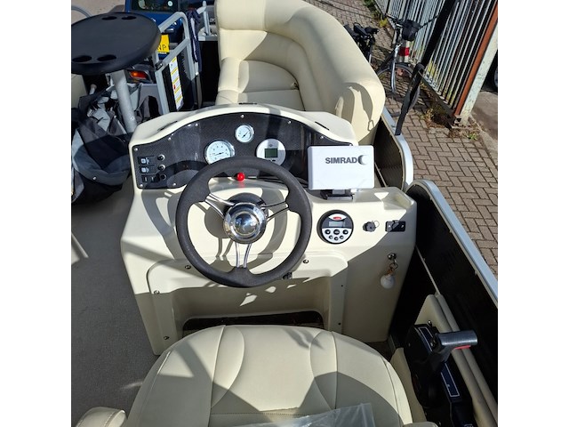 Potonboot met trailer, cruise 6.0 - afbeelding 5 van  38