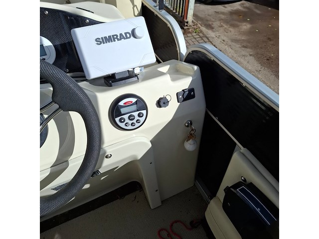 Potonboot met trailer, cruise 6.0 - afbeelding 7 van  38