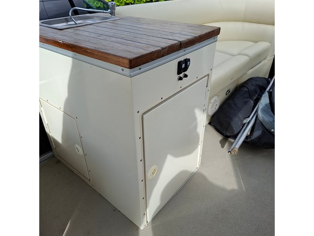 Potonboot met trailer, cruise 6.0 - afbeelding 15 van  38