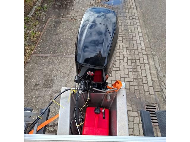 Potonboot met trailer, cruise 6.0 - afbeelding 24 van  38