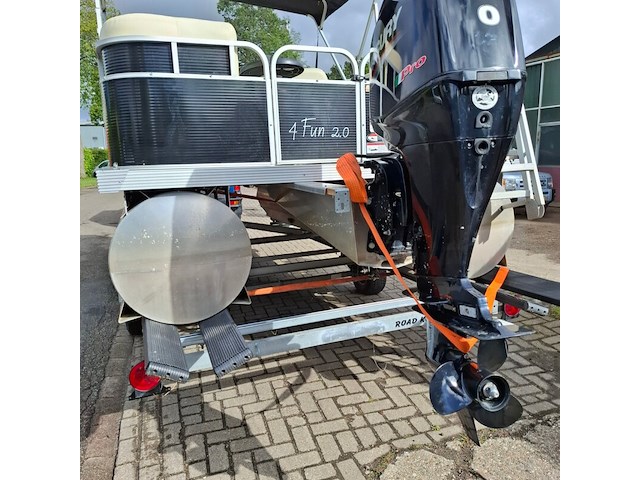 Potonboot met trailer, cruise 6.0 - afbeelding 28 van  38