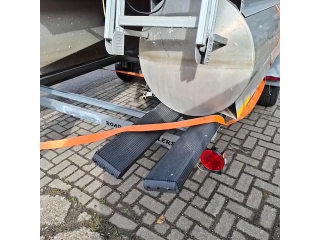 Potonboot met trailer, cruise 6.0 - afbeelding 29 van  38