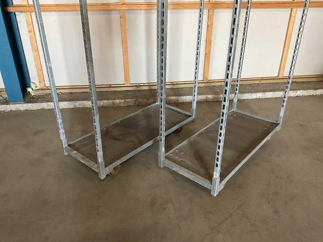 Potplant transportband - afbeelding 2 van  3