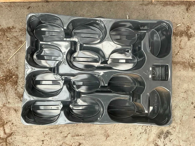 Potplant tray (ca. 4300x) - afbeelding 3 van  6
