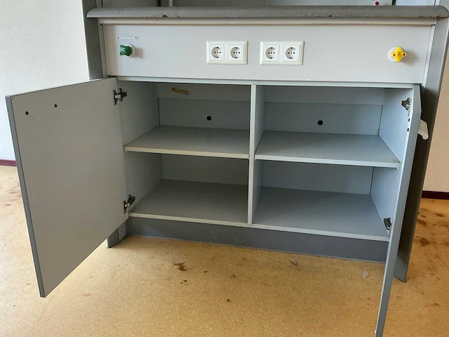 Potteau laboratorium zuurkast - afbeelding 11 van  14